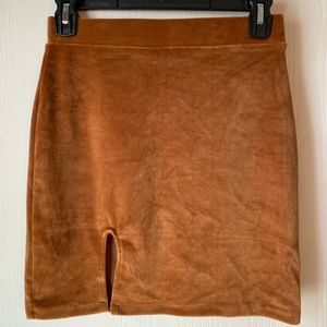 (NWOT) Double Zero High Rise Cognac Velvet Skirt with Slit - Size Small